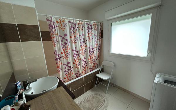 Appartement à vendre    3 pièces • 63,94 m2 Pessac