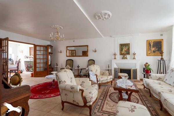 Maison à vendre 165 000 € Mirambeau 5 p 155 m² DPE G