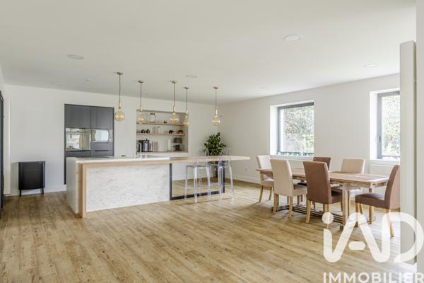 Maison à vendre 11 pièces 420 m² Amiens