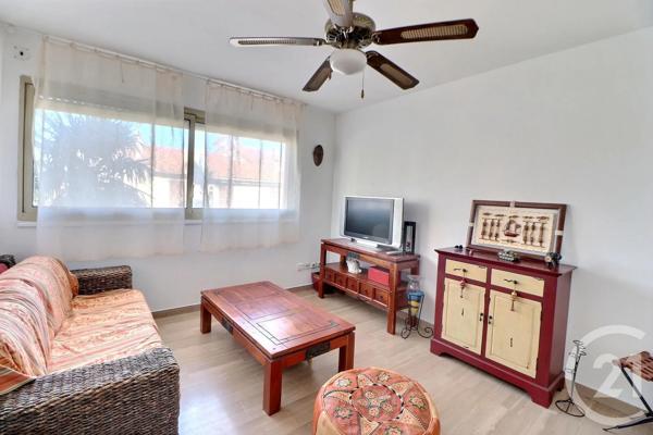 Appartement T2 à vendre  2 pièces - 39,93 m 2   ST RAPHAEL  - 83