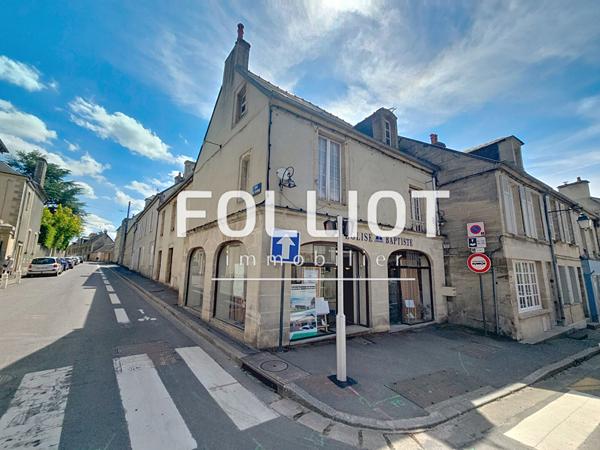 Maison à fort potentiel Ancien commerce avec habitation centre de Bayeux