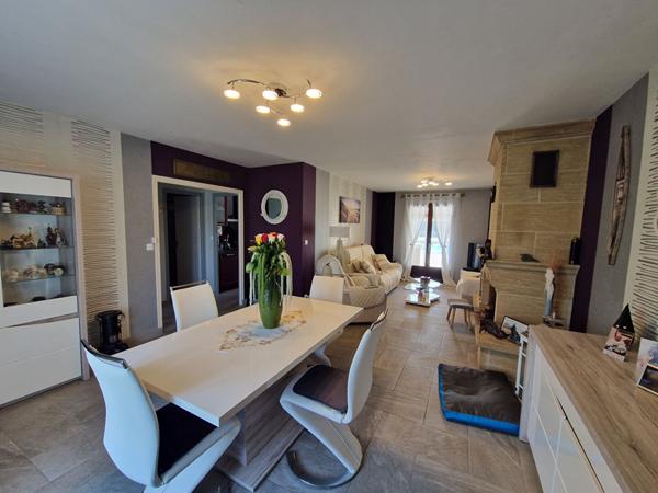 17290 THAIRE Maison Thaire 5 pièce(s) 105m2