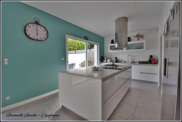 BEGLES - Maison 5 pièces avec jardin, terrasse et garage