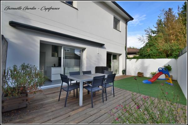 BEGLES - Maison 5 pièces avec jardin, terrasse et garage