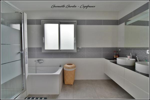 BEGLES - Maison 5 pièces avec jardin, terrasse et garage