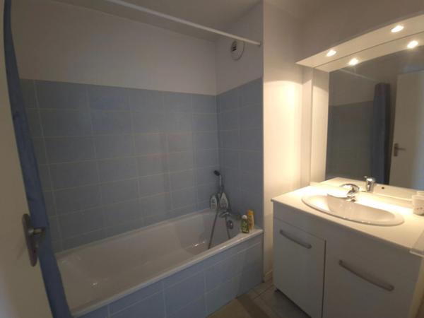 Appartement T5 en duplex avec terrasse et vue montagne – Calme, lumière et verdure – Grenoble