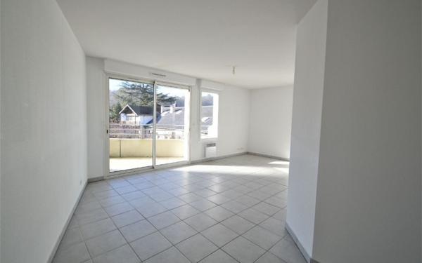 Appartement à louer    2 pièces • 63,82 m2 Jurançon