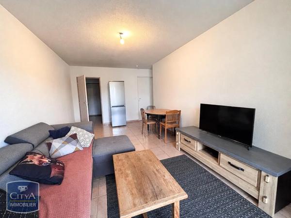 Appartement à louer 2 pièces 46.27m² Carcassonne (11000)
