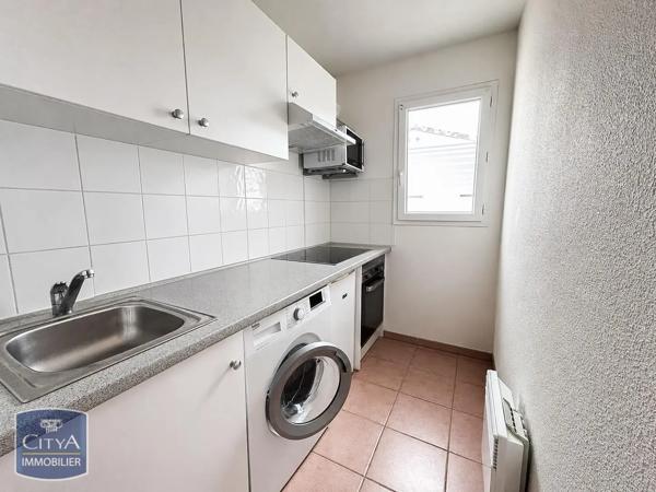Appartement à louer 2 pièces 46.27m² Carcassonne (11000)