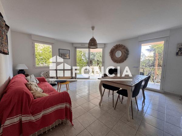 Location Appartement 3 pièces 71.09 m² - 11 RUE LEON GAUTIER Hyeres Les Palmiers 83400