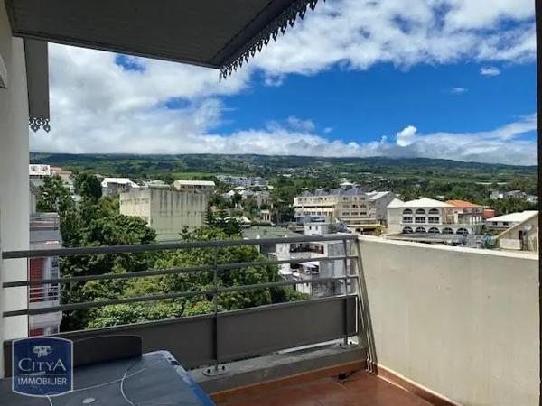 Appartement à louer 2 pièces 36.57m² Le Tampon (97430)
