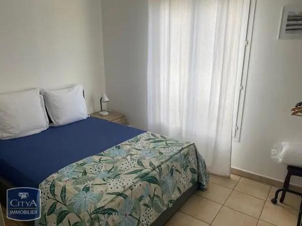 Appartement à louer 2 pièces 36.57m² Le Tampon (97430)