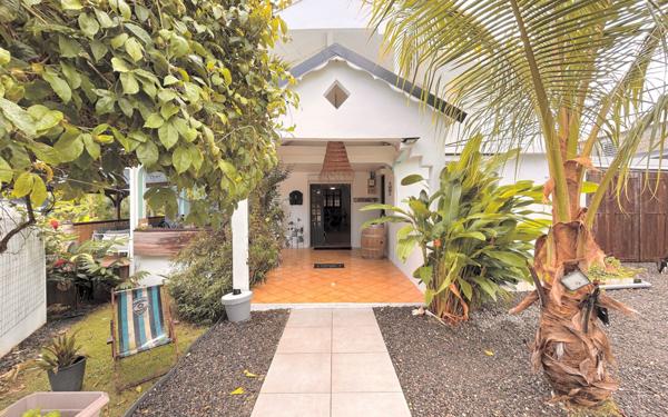 Maison à vendre    9 pièces • 192 m2 Sainte-Anne