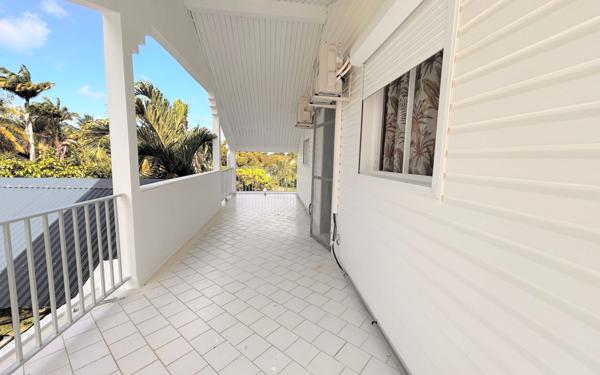 Maison à vendre    9 pièces • 192 m2 Sainte-Anne