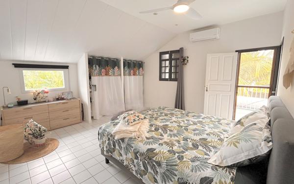 Maison à vendre    9 pièces • 192 m2 Sainte-Anne