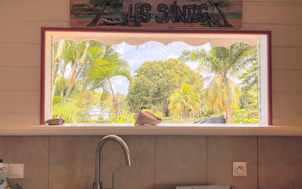 Maison à vendre    9 pièces • 192 m2 Sainte-Anne