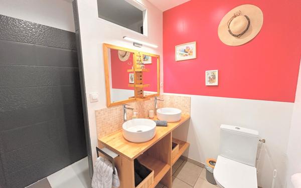 Maison à vendre    9 pièces • 192 m2 Sainte-Anne