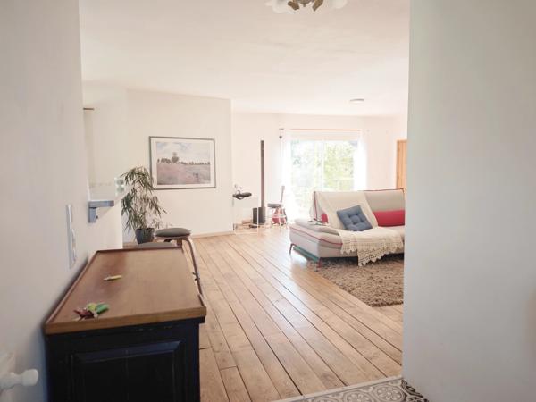 Belle villa plain pied sur un beau terrain