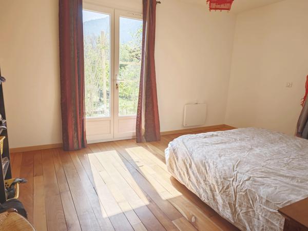 Belle villa plain pied sur un beau terrain