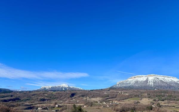 Terrain à vendre    Neffes