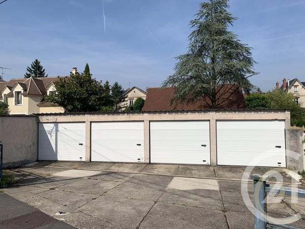 Parking à vendre  76 m2 MORET SUR LOING - 77
