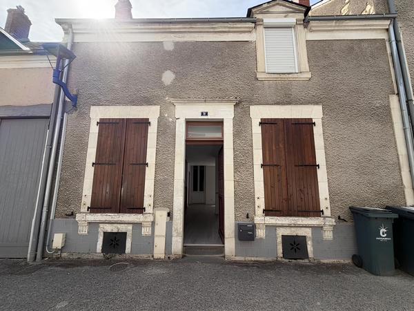 Jolie maison de ville située à Déols avec jardin