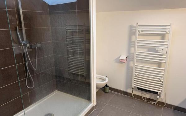 Maison à louer    4 pièces •  Saint-Paul-Trois-Châteaux