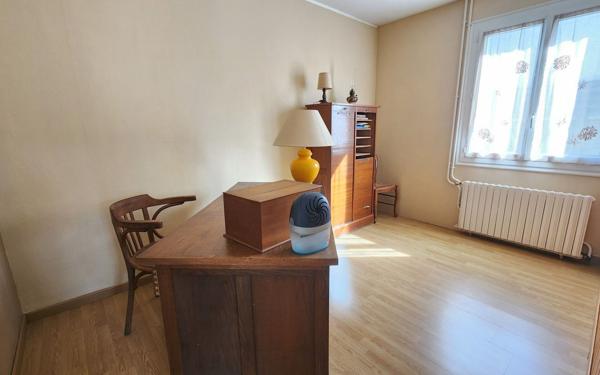 Maison à vendre    3 pièces •  Lorris