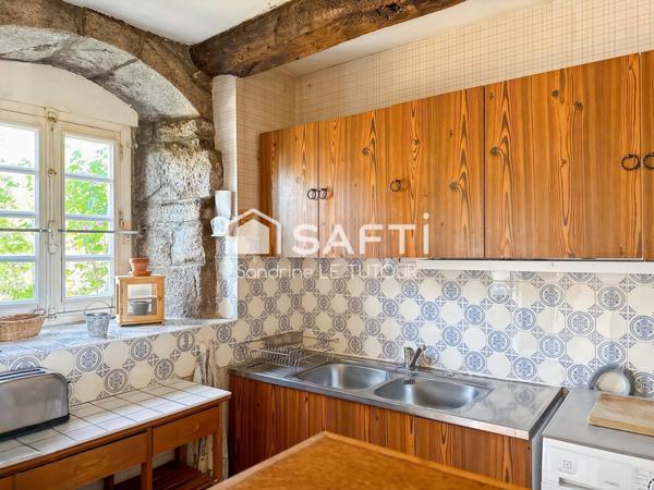 Charmante maison en pierre 3 pièces