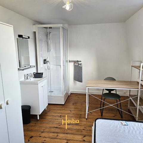Chambre en colocation avec SDB privée dans belle maison - Tourcoing