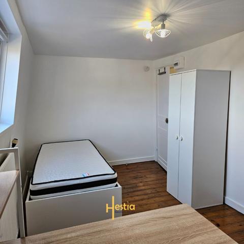 Chambre en colocation avec SDB privée dans belle maison - Tourcoing
