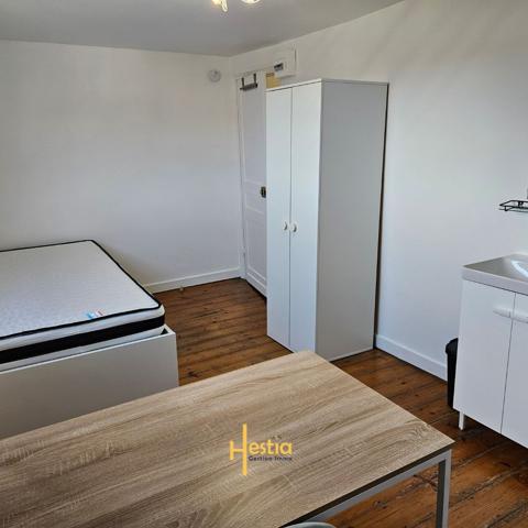Chambre en colocation avec SDB privée dans belle maison - Tourcoing