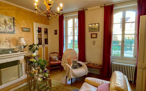 Maison à vendre    6 pièces • 141 m2 Nevers