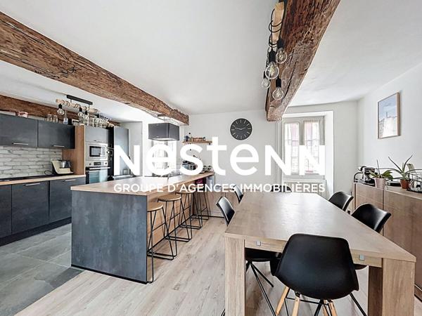 A vendre : Charmante maison de village avec cour - proche CHARNAY-LES-MÂCON 71850