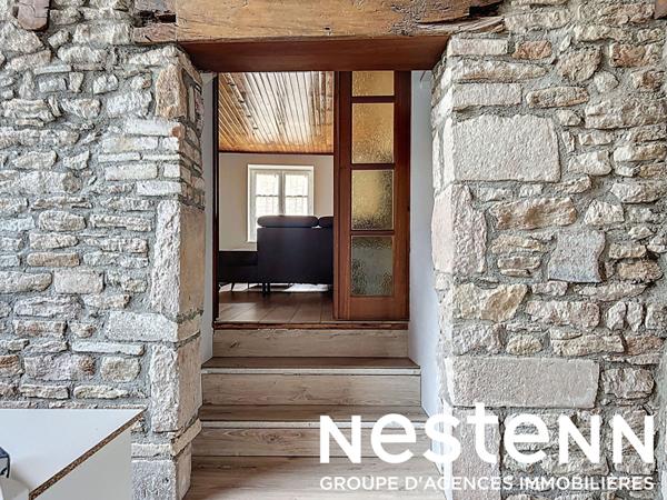 A vendre : Charmante maison de village avec cour - proche CHARNAY-LES-MÂCON 71850