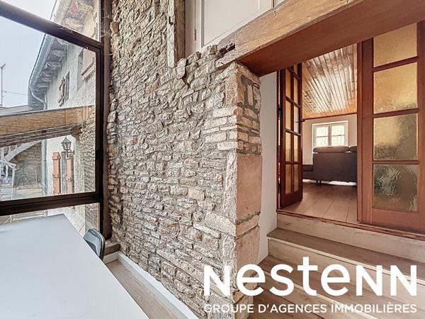 A vendre : Charmante maison de village avec cour - proche CHARNAY-LES-MÂCON 71850