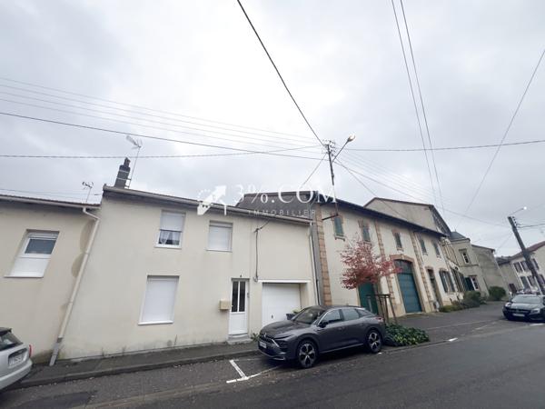 Maison 8 pièce(s) 5 chambre(s) 200 m²