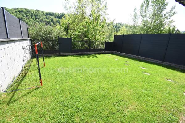 MAISON HERSERANGE 3 CHAMBRES - SALLE DE JEUX - 3 SALLES DE BAIN - GARAGE - TERRAIN - VUE GOLF