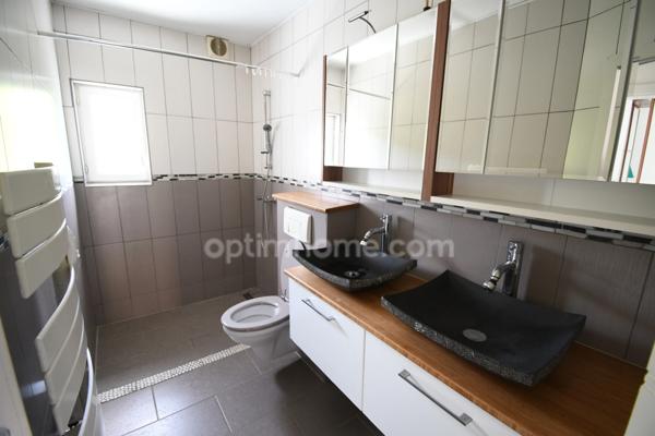 MAISON HERSERANGE 3 CHAMBRES - SALLE DE JEUX - 3 SALLES DE BAIN - GARAGE - TERRAIN - VUE GOLF