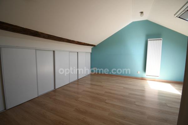 MAISON HERSERANGE 3 CHAMBRES - SALLE DE JEUX - 3 SALLES DE BAIN - GARAGE - TERRAIN - VUE GOLF