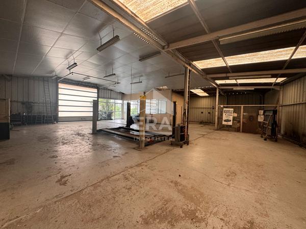 GARAGE / ENTREPOT 300m2