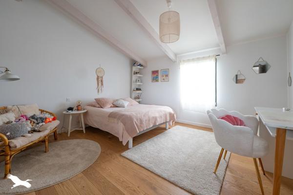 Maison à vendre |                                       Saint-Pierre-d'Oléron |                                        7 pièces  |  250 m²
