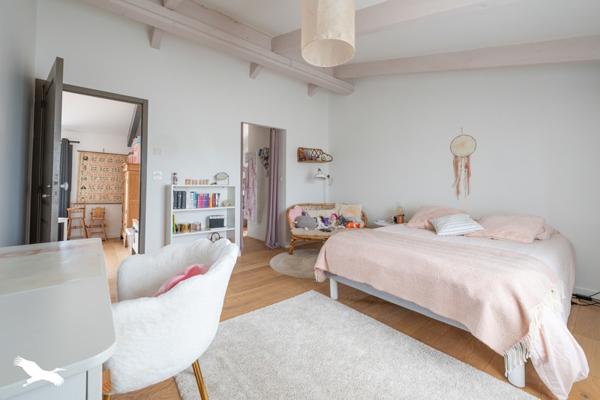 Maison à vendre |                                       Saint-Pierre-d'Oléron |                                        7 pièces  |  250 m²