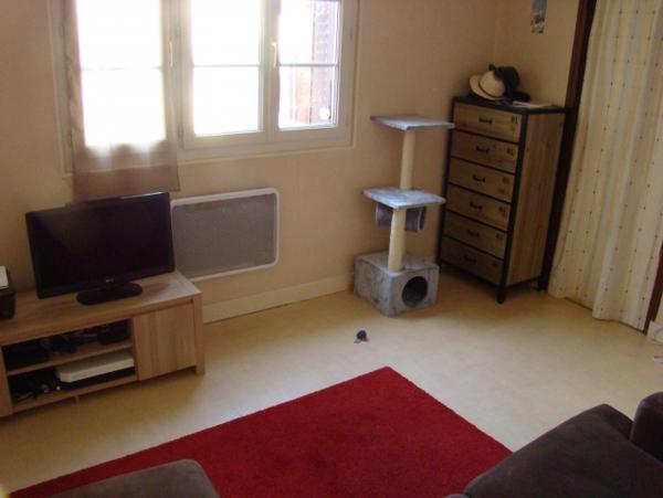 Location Appartement 2 pièces Seignelay (89250) - Centre du village
