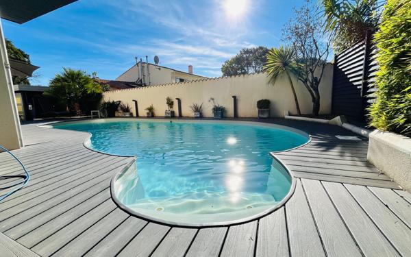 Maison à vendre    6 pièces •  Saint-Georges-de-Didonne