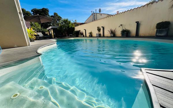 Maison à vendre    6 pièces •  Saint-Georges-de-Didonne