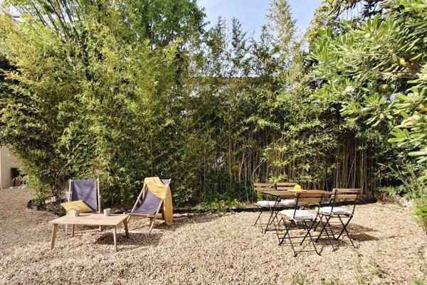 Appartement contemporain avec jardin