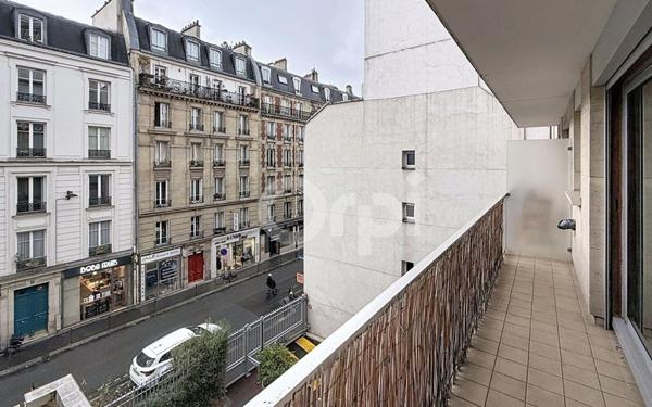 Appartement à vendre    1 pièce • 30 m2 Paris 15