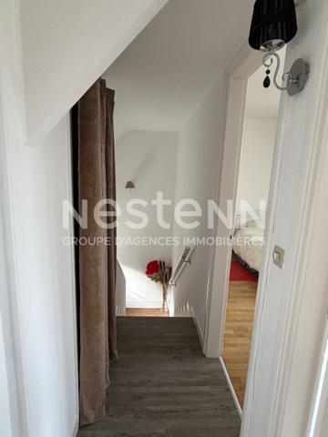 Maison 5 pièces, 114 m2 Maromme - proche commerces et commodités - très lumineuse - terrasse sans vis-à-vis - A saisir - Proche TEOR - Idéal famille - rare à la vente - A visiter rapidement - maison mitoyenne - Rangements - chambre au rdc