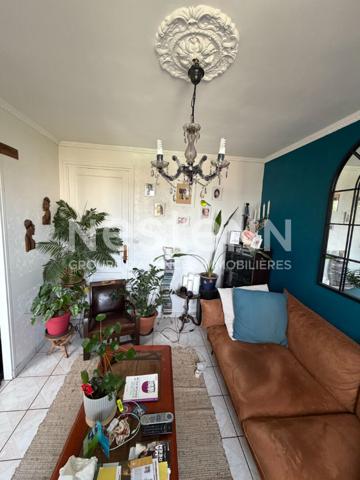 Maison 5 pièces, 114 m2 Maromme - proche commerces et commodités - très lumineuse - terrasse sans vis-à-vis - A saisir - Proche TEOR - Idéal famille - rare à la vente - A visiter rapidement - maison mitoyenne - Rangements - chambre au rdc